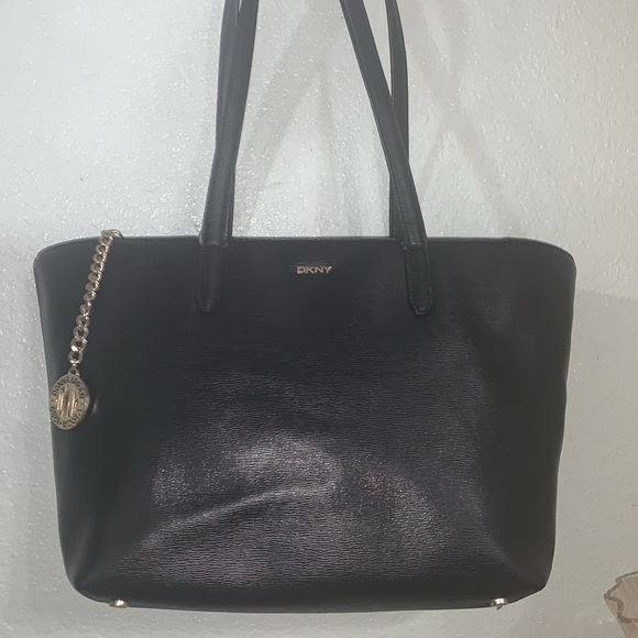 DLNY,  Donna Karen, New York tote - Picture 1 of 10